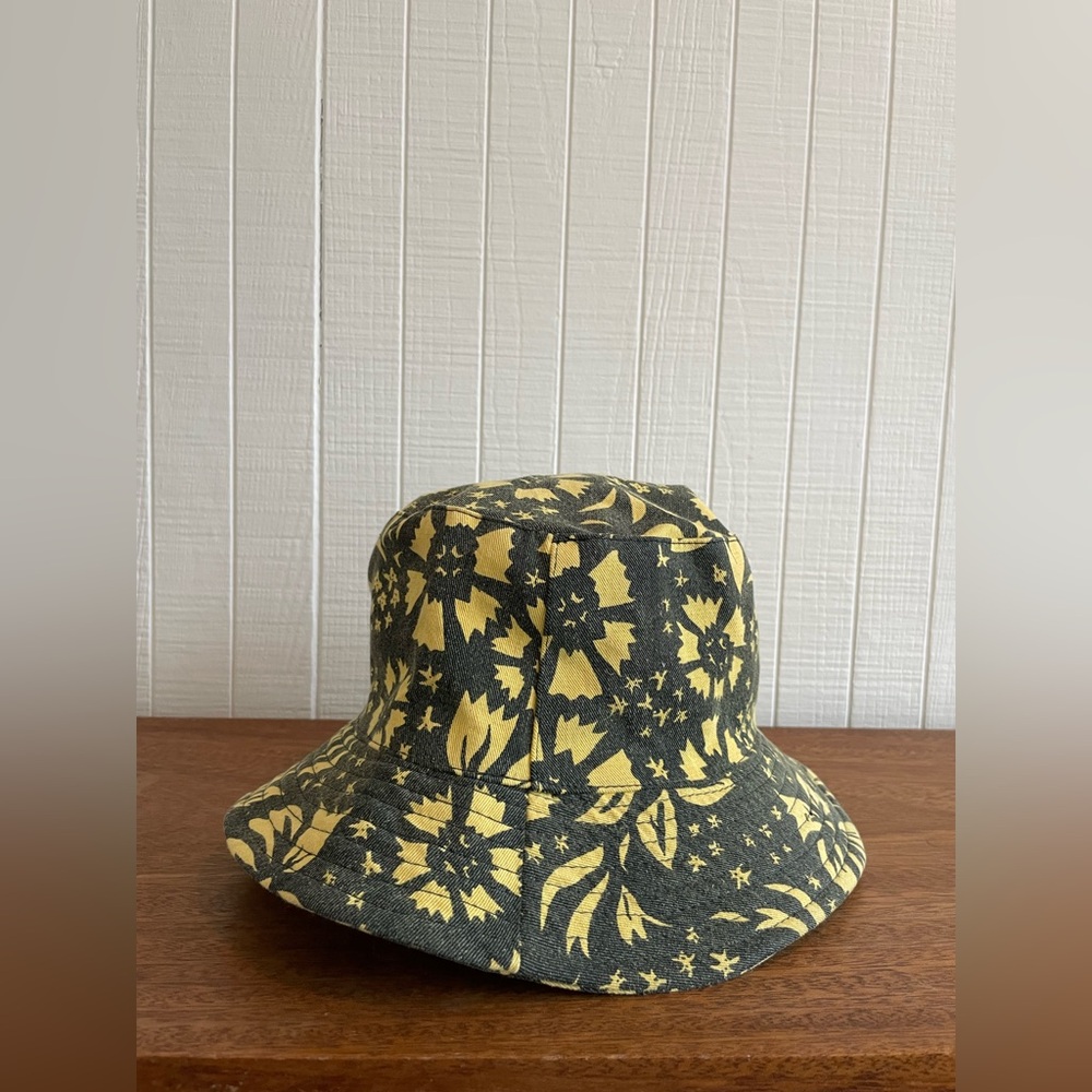 ROLLA'S Australia ‘Hunter’ Black and Yellow Floral Patterned Bucket Hat - Picture 3 of 6